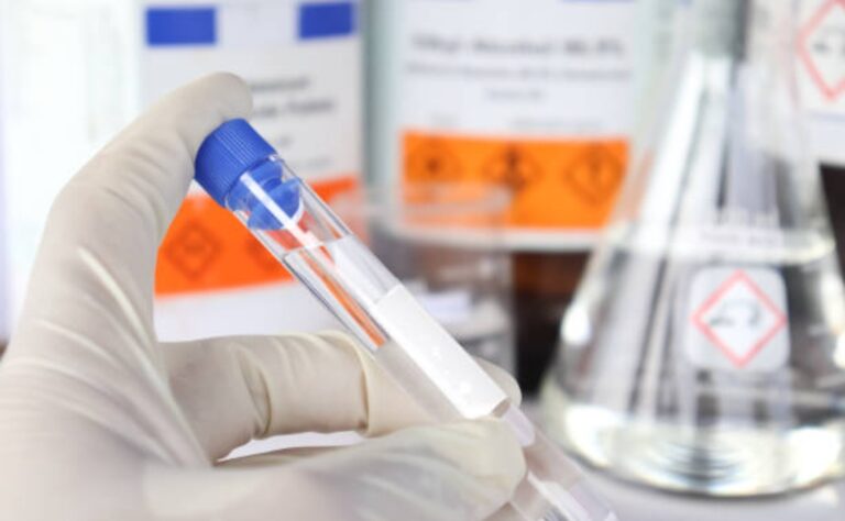 Enhancing Workplace Safety: The Advantages of Saliva Drug Testing in High-Risk Environments
